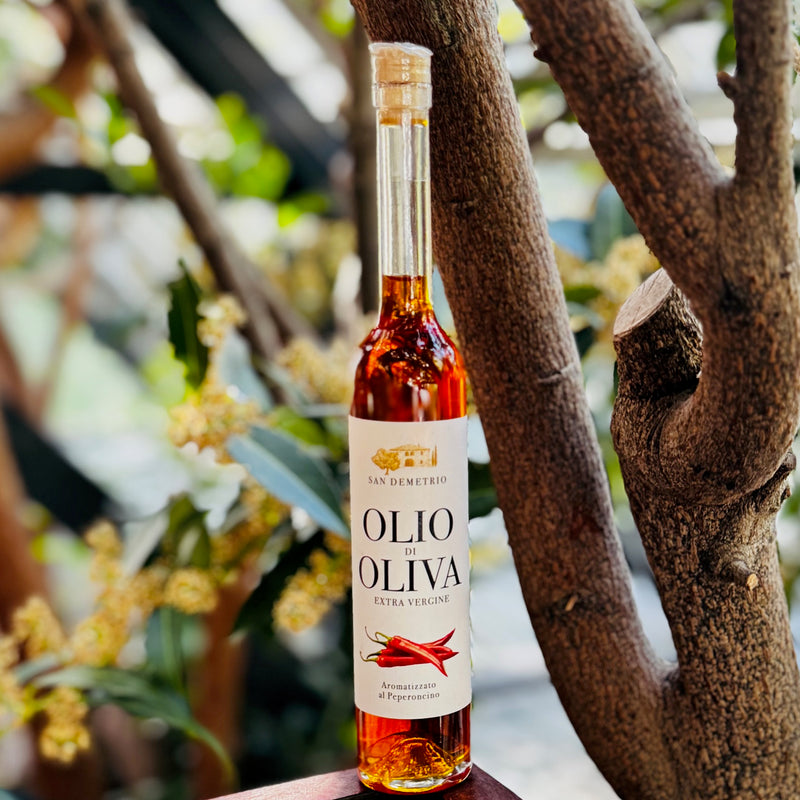Bio Olivenöl extra vergine edel verfeinert mit Chili 100 ml – Flasche in Produktansicht