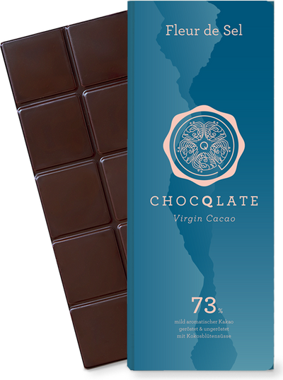 CHOCQLATE Fleur de Sel Bio Schokolade 73 % – Verpackung und Schokolade mit Fleur de Sel