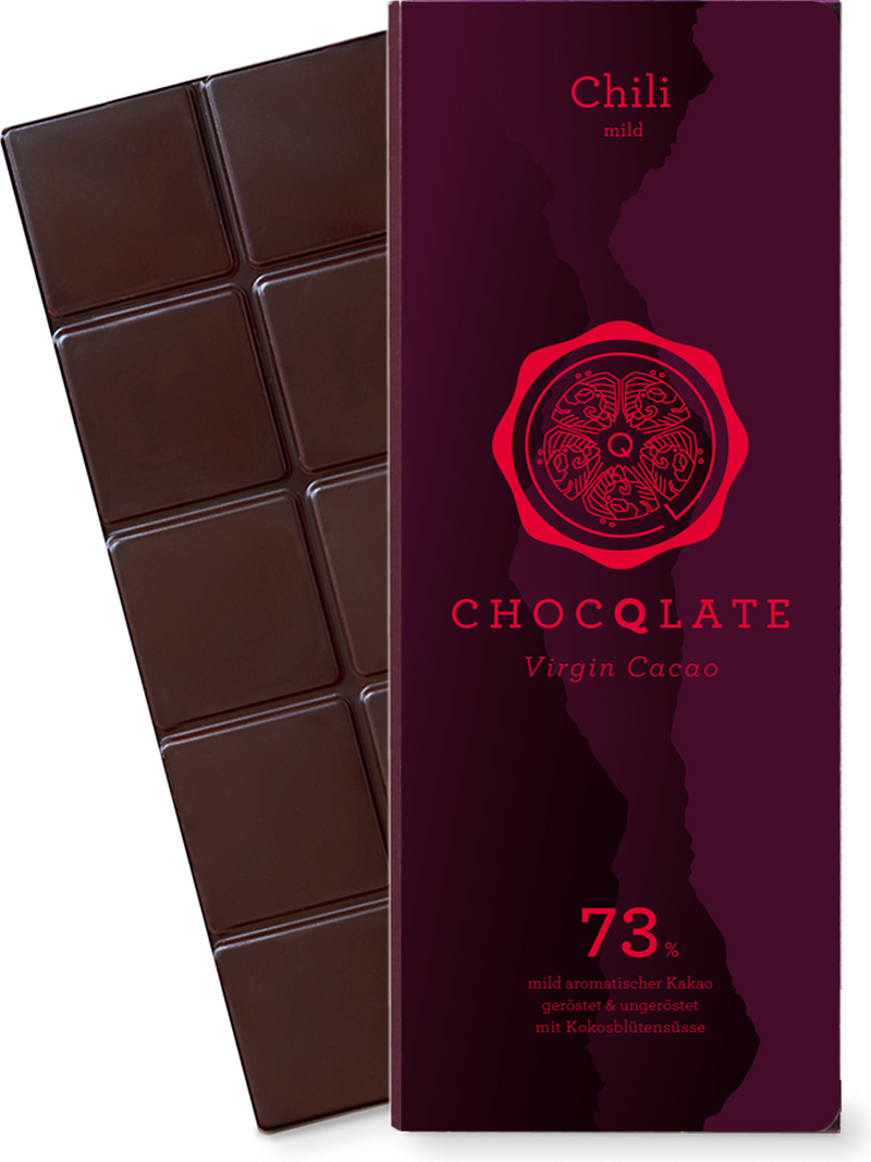 CHOCQLATE Chili Bio Schokolade 73 % – Verpackung und Schokolade mit Chili