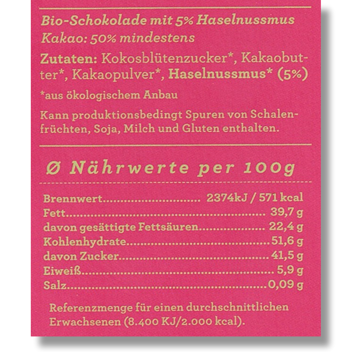 Nährwerttabelle der CHOCQLATE „Es ist heldenhaft, wenn aus einem Riß im Beton eine…“ Schokolade 50 % mit Haselnussmus