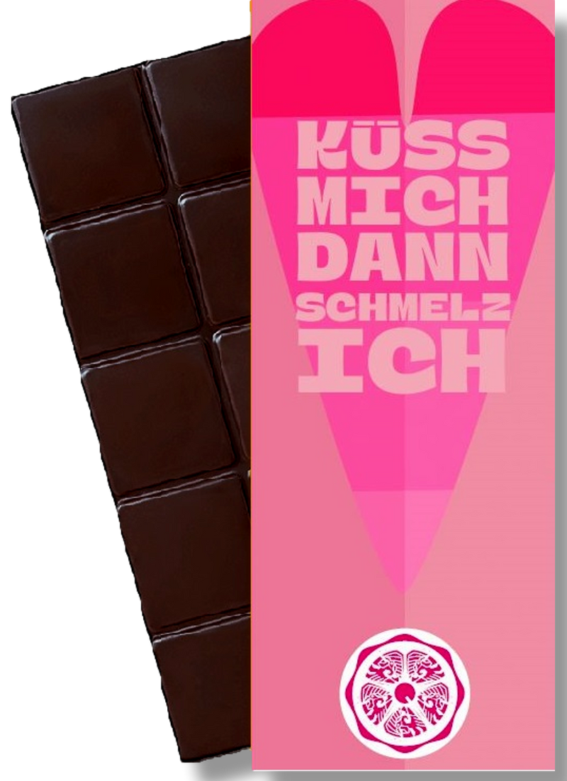 CHOCQLATE „Küss mich, dann schmelz ich“ Schokolade 50 % mit Haselnussmus – Verpackung und Schokolade mit Haselnüssen