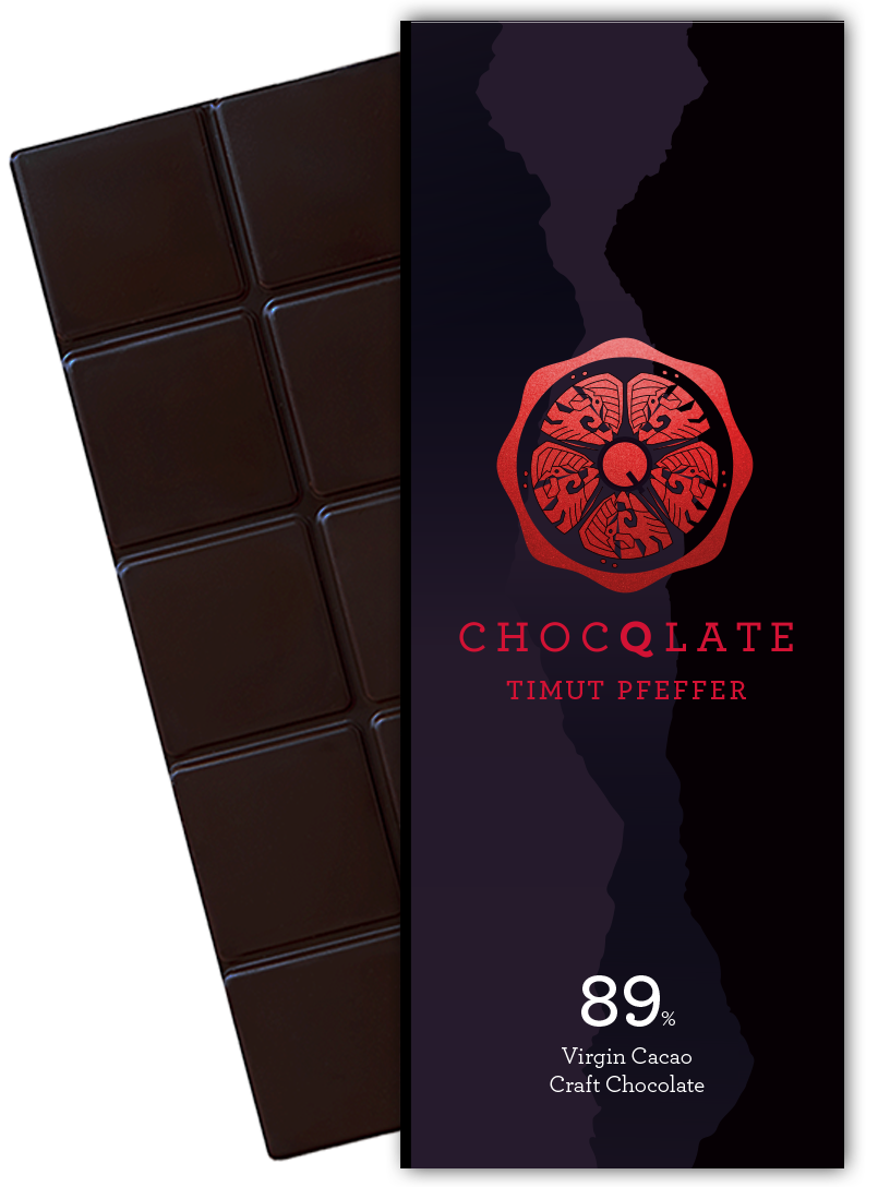 CHOCQLATE Timut Pfeffer Bio Schokolade 89 % – Verpackung und dunkle Schokoladentafel