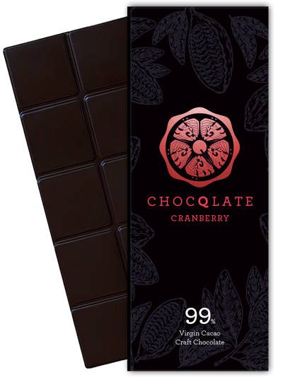 CHOCQLATE Cranberry Bio Schokolade 99 % – Verpackung und dunkle Schokoladentafel